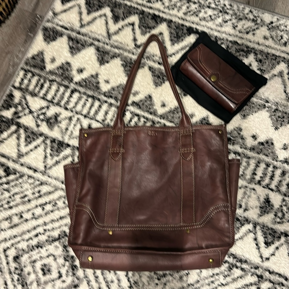 Frye Campus  Handbag and matching wallet